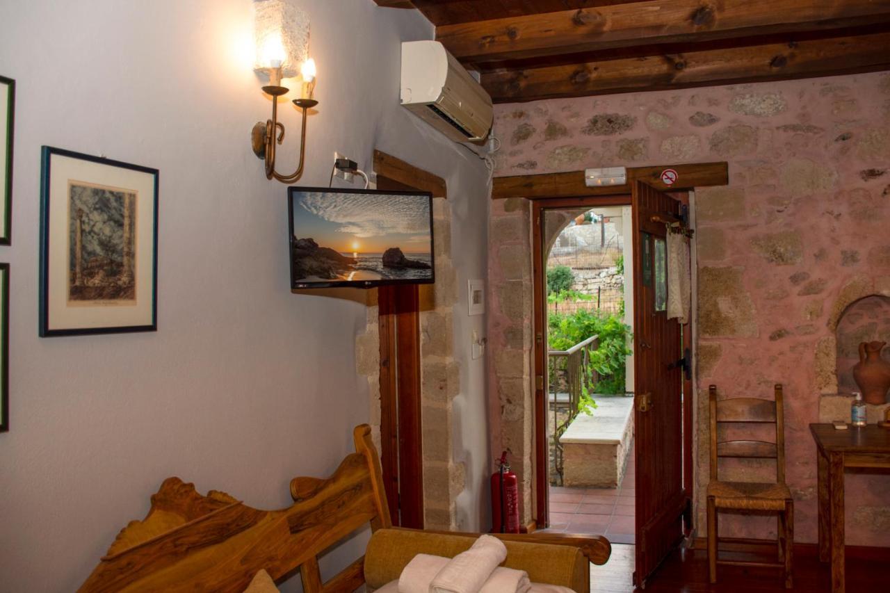 Stamatogiannis Traditional Apartments Kalivianí Buitenkant foto